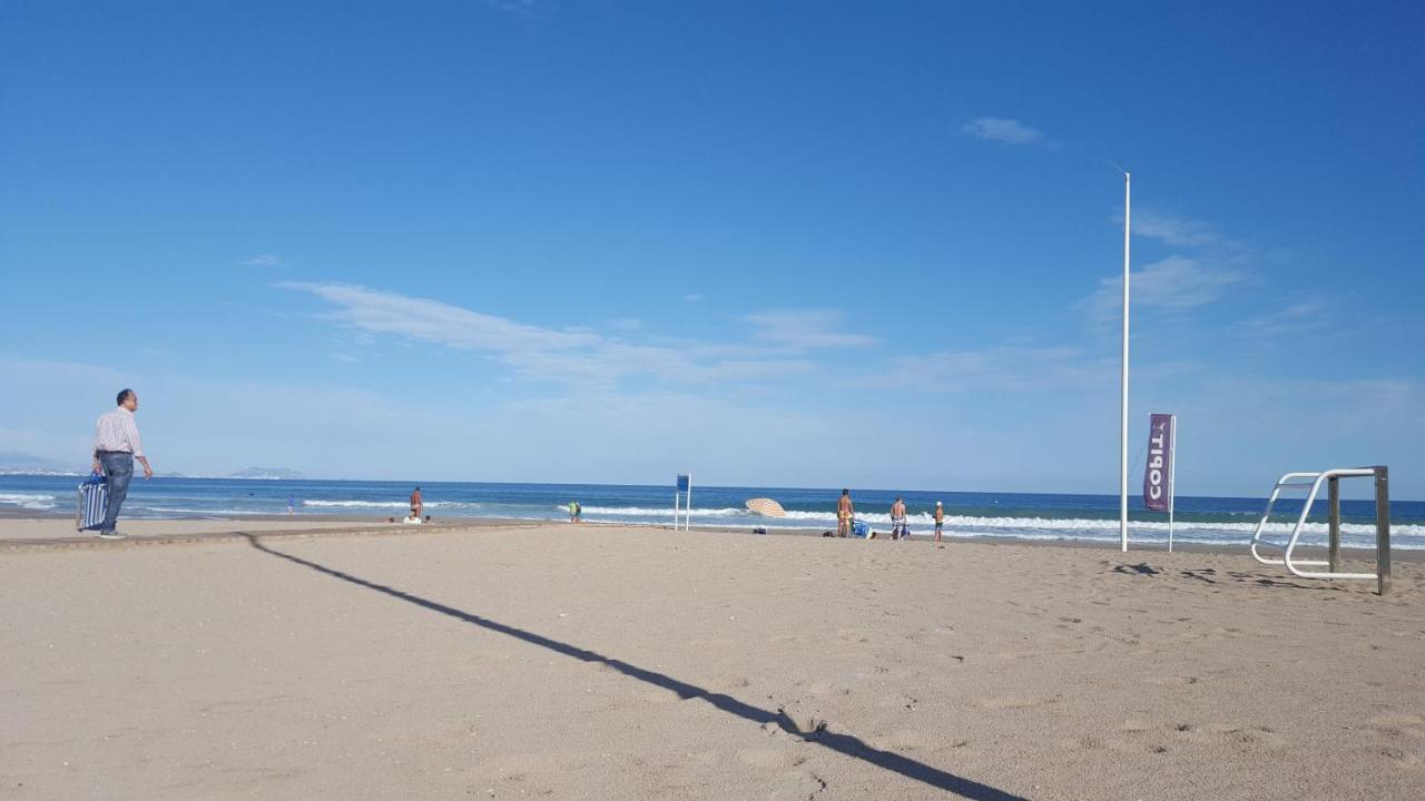 Apartamento A 50 Metros De La Playa Muchavista 엘 캄펠로 외부 사진